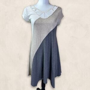 CATO Women's Short Sleeve Oversized Dress With Collar Detail Size XS